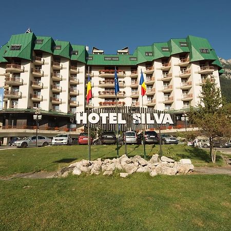 Hotel Silva Буштені Екстер'єр фото
