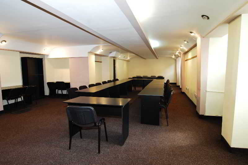 Hotel Silva Буштені Екстер'єр фото
