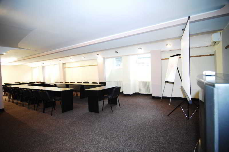 Hotel Silva Буштені Екстер'єр фото